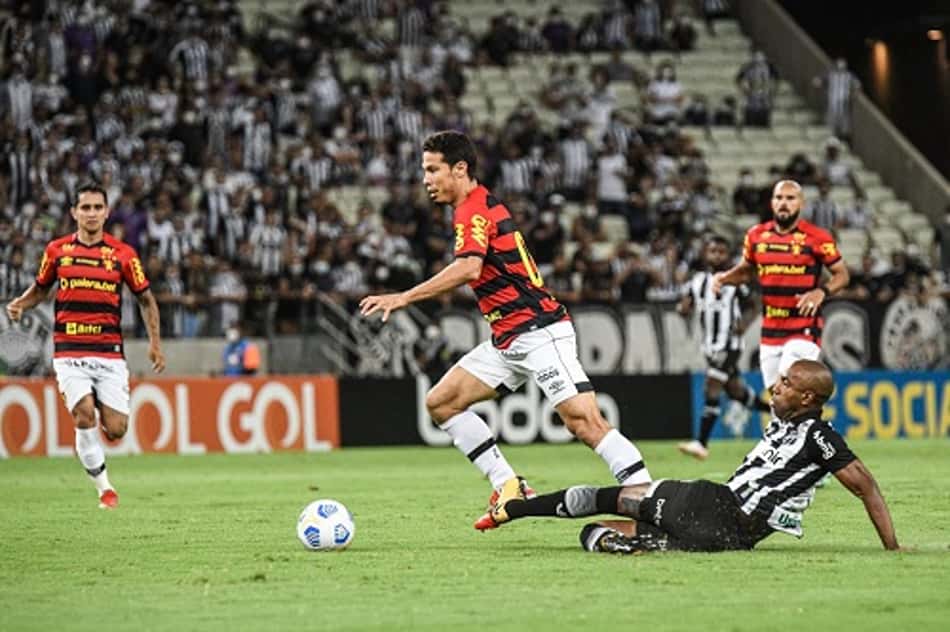 No Castelão, Ceará sofre, mas vence o Sport pelo Brasileirão