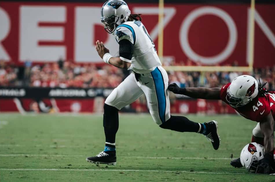 No retorno de Cam Newton, Carolina Panthers bate o Arizona Cardinals
