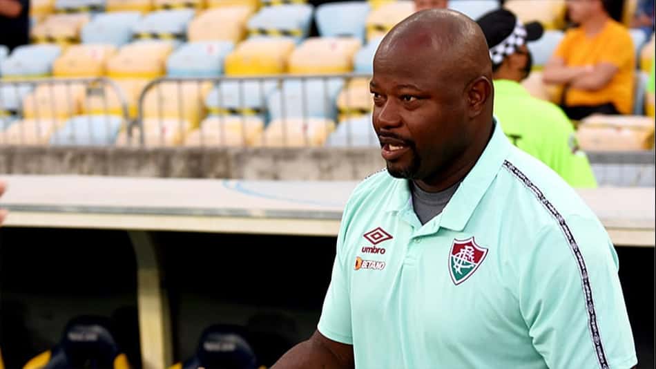 Marcão celebra sinergia entre time e torcida do Fluminense contra o Palmeiras: 'Apoiaram o tempo todo'