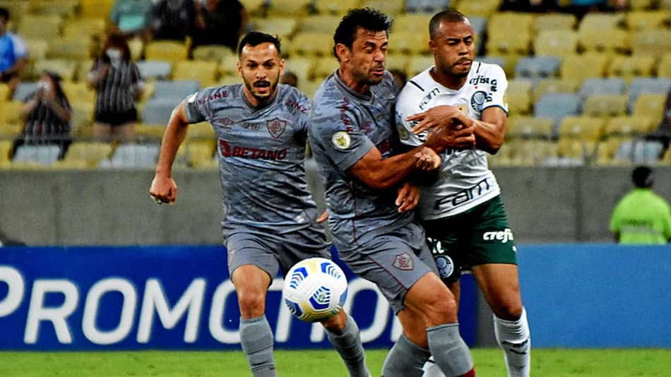 Suspensos! Fred e Samuel Xavier desfalcam Fluminense diante do Juventude