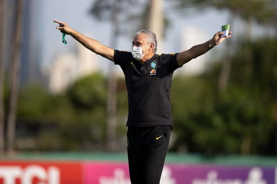 Tite usará último treino antes do jogo contra a Argentina para definir time titular do Brasil