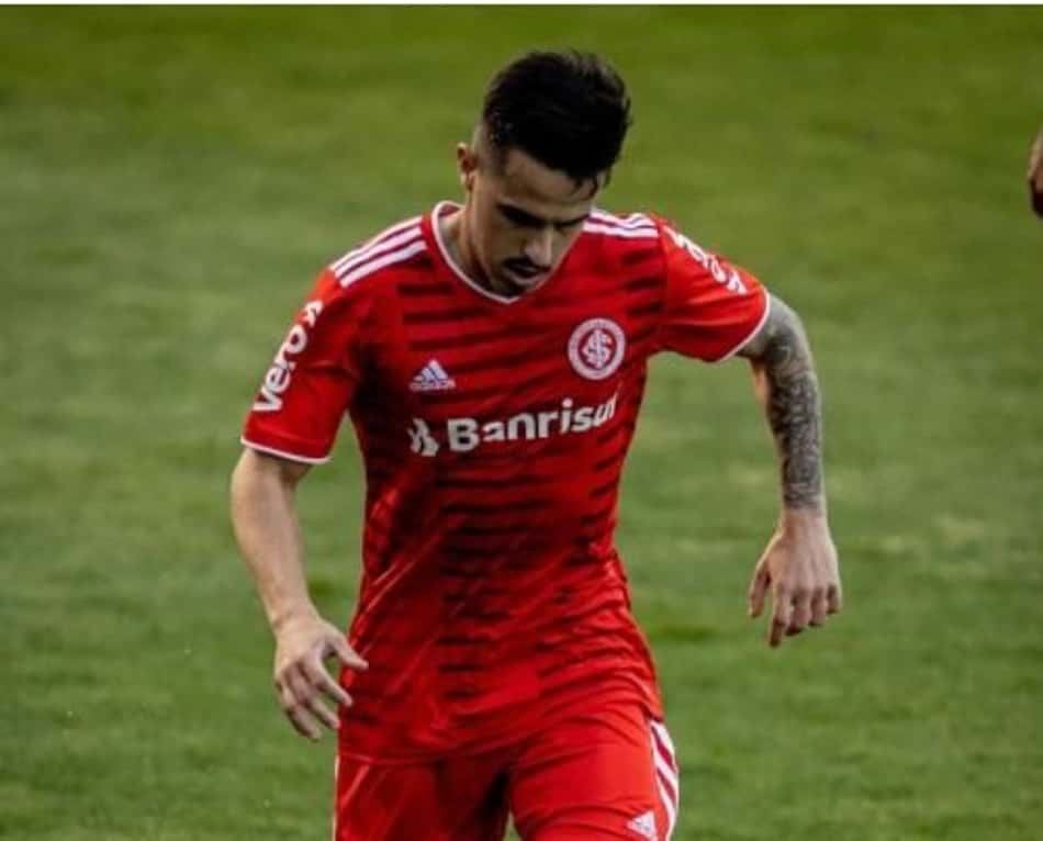 Promessa do Inter, Bernardo não esconde ansiedade para a decisão do Brasileiro sub-20