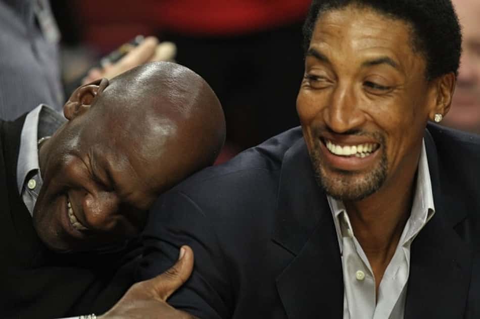 Charles Oakley: "Relação entre Jordan e Pippen acabou"