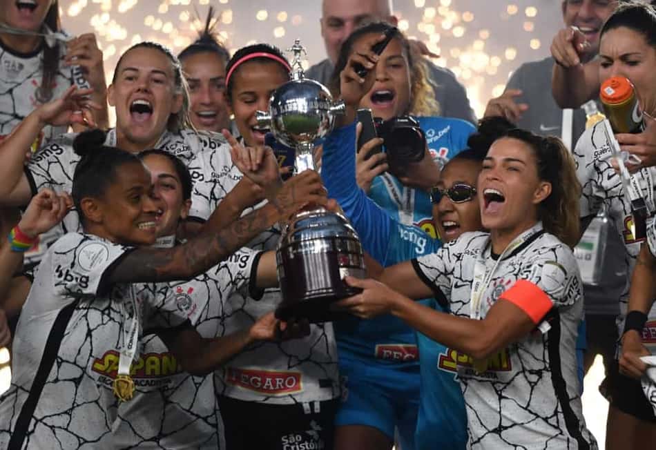 Conmebol lança documentário sobre o tricampeonato do Corinthians na Libertadores Feminina