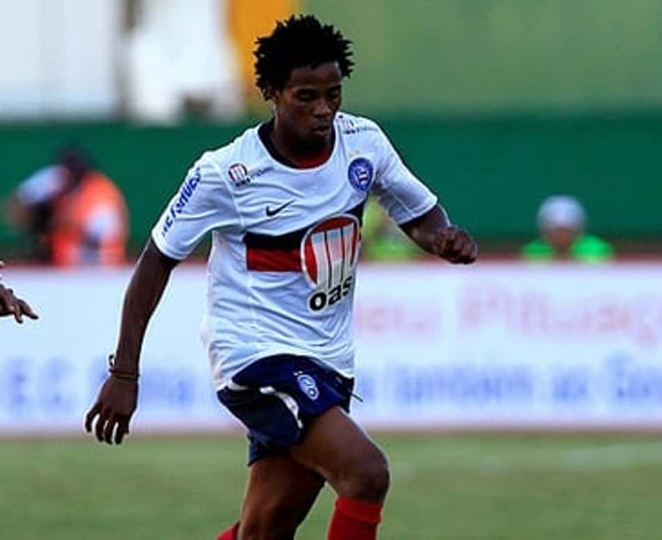 Ex-Bahia, Adriano 'Michael Jackson' diz que bebida 'o deixava leve' antes de treinos e jogos