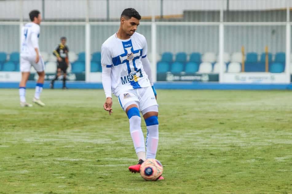 Caick Oliveira deixa o Água Santa, retorna de empréstimo para o RB Bragantino e espera definir futuro
