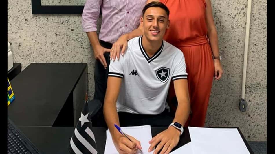 Botafogo contrata Jefinho, primeiro reforço do time sub-20 para 2022