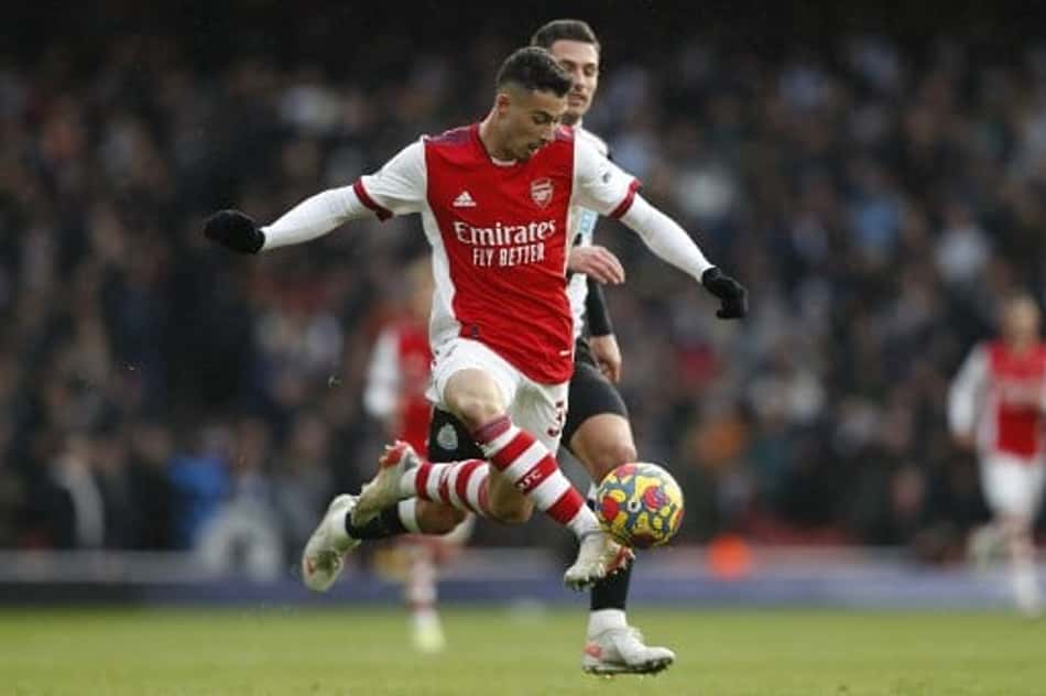 Saka e Martinelli marcam e Arsenal vence Newcastle pela Premier League