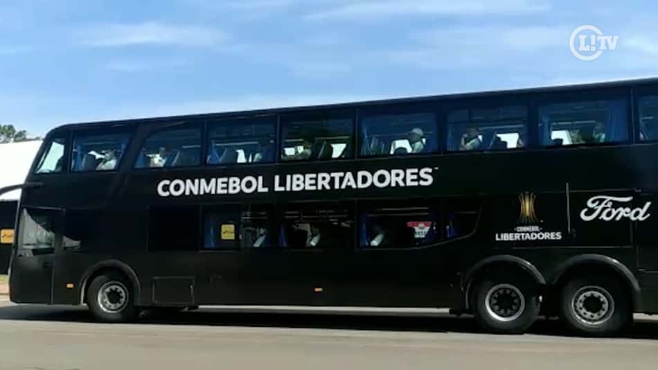 LANCE! no Uruguai: Palmeiras chega ao Centenário para a final da Libertadores; assista!