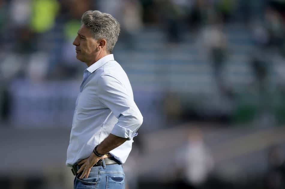 Renato Gaúcho aparece como opção mais provável no Atlético-MG após demissão de Turco