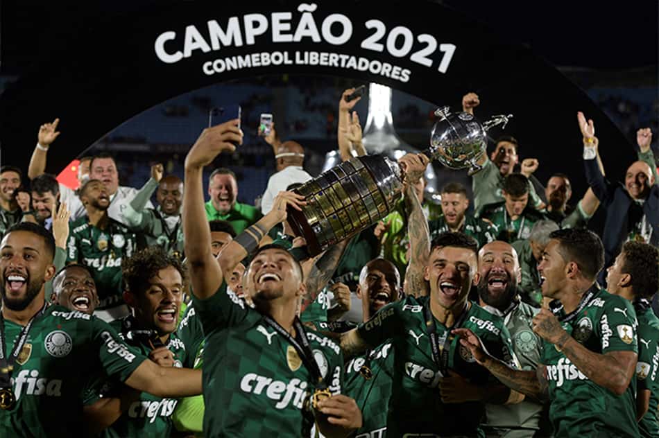 Palmeiras entra no grupo dos tricampeões: veja quais clubes são os maiores campeões da Libertadores