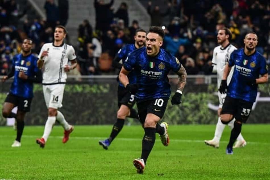 Inter de Milão vence Spezia e segue na cola do Napoli no Italiano