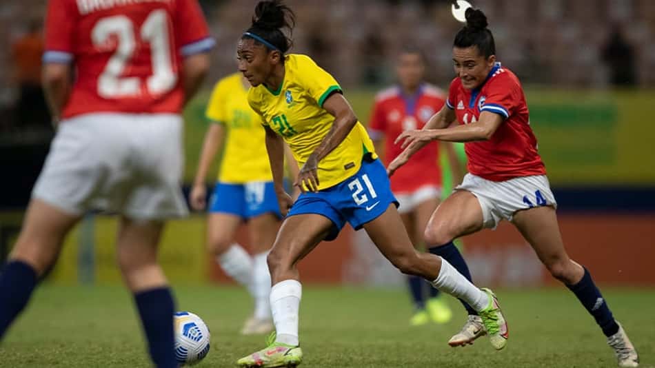 Seleção Brasileira bate Chile e conquista título do Torneio Internacional de Futebol Feminino