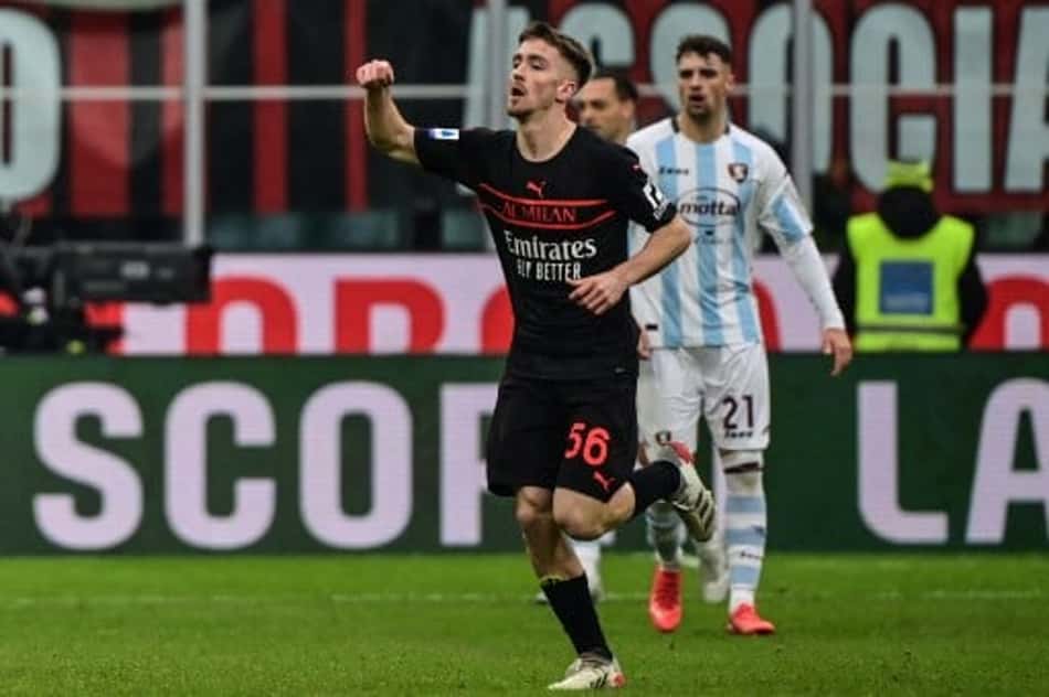 Milan vence o lanterna do Campeonato Italiano e segue na briga pelo título do Calcio