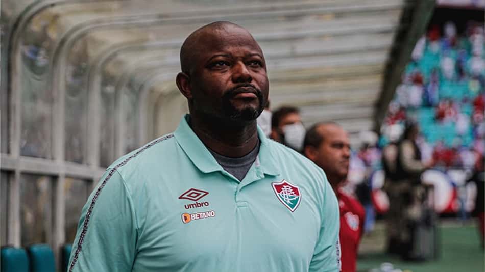 Marcão se vê pronto para assumir grande clube, admite procura de times e exalta Abel no Fluminense