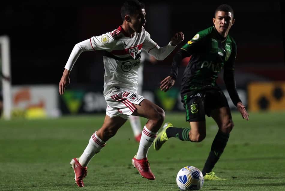 América-MG x São Paulo: saiba como assistir ao duelo pelo Brasileirão