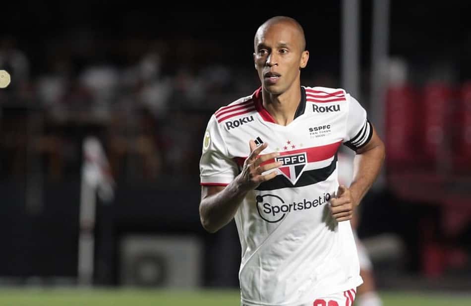 Após fala de Ceni, São Paulo fica atento com jogadores em fim de contrato; confira alguns nomes