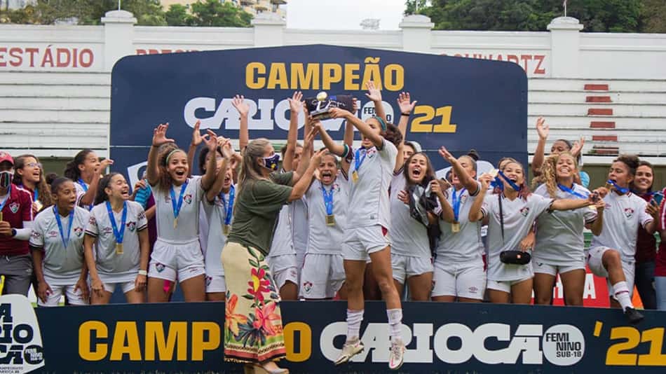 Fluminense vence o Flamengo, nos pênaltis, e conquista o título do Carioca feminino Sub-18