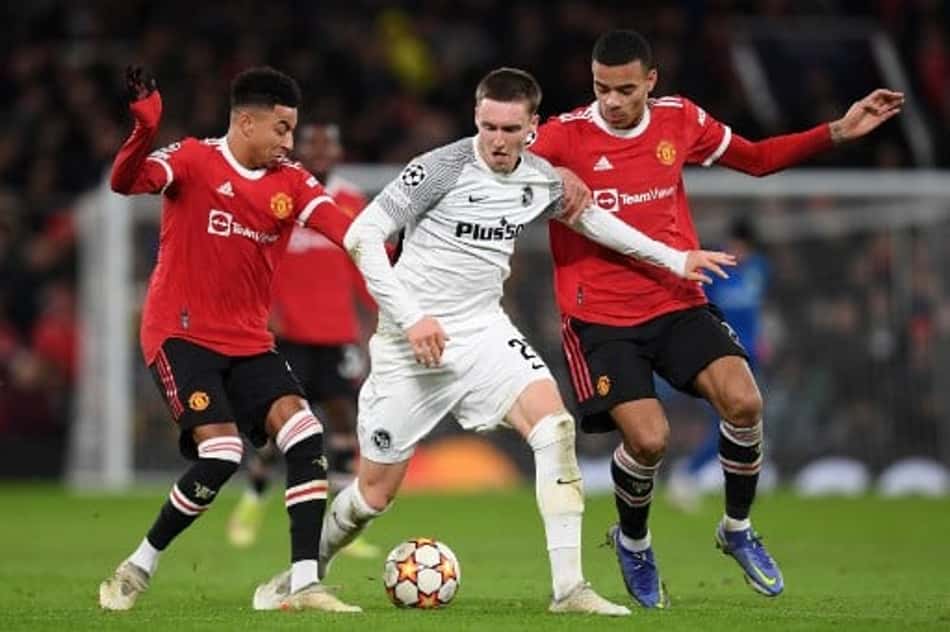 Sem Cristiano Ronaldo, Manchester United empata com Young Boys na última rodada da Champions League