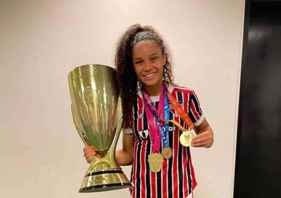 Campeã Paulista da categoria e na Seleção sub-17, Duda Rodrigues, do São Paulo, celebra bom momento