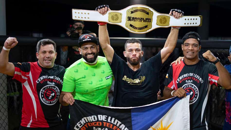 Maike Linhares vence Michel Pânico e conquista cinturão peso-pena do Brazilian Fighting Series