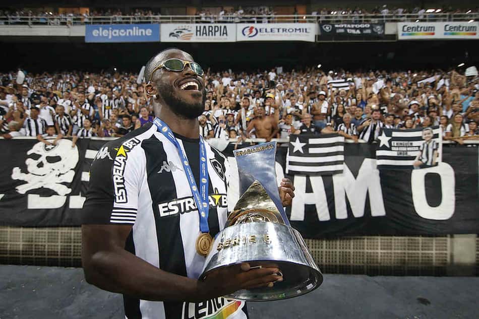 Botafogo conversa com Nova Iguaçu e quer renovar com Kayque até o fim do Carioca