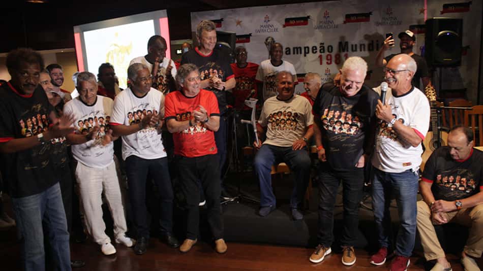 Campeões do mundo pelo Flamengo se reúnem e comemoram os 40 anos do título de 1981: 'É gratificante'