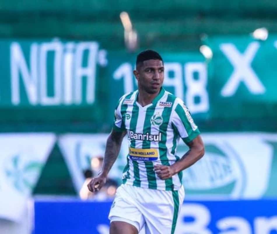 Após término do Campeonato Brasileiro, zagueiro Didi deixa o Juventude