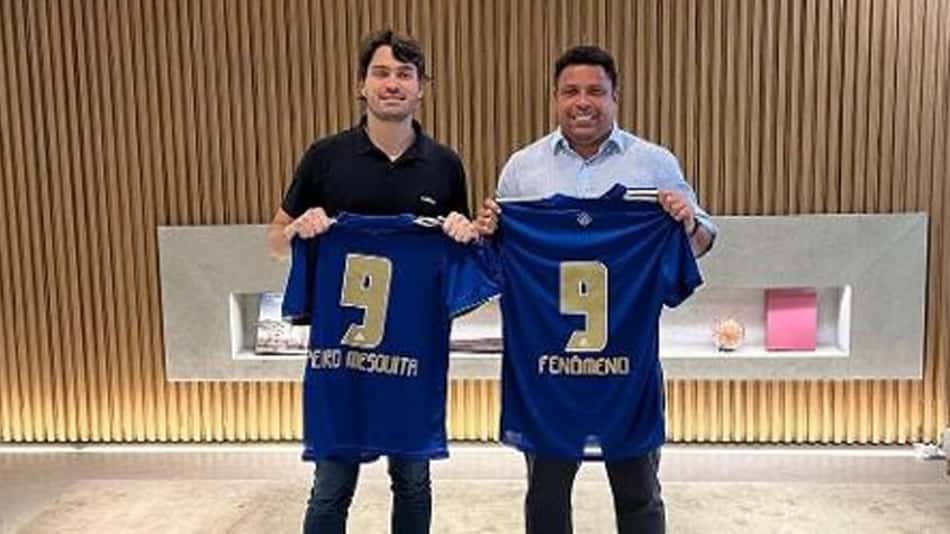 Ronaldo já indicava interesse no Cruzeiro: 'máquina de fazer dinheiro'