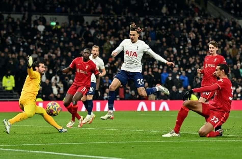 Em jogo de quatro gols e expulsão, Tottenham e Liverpool ficam no empate pela Premier League