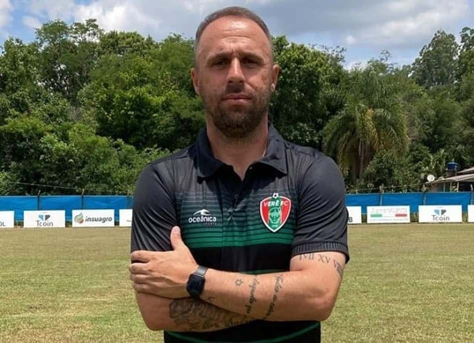 Treinador Fernando Lessa comenta expectativas do Atlético Matogrossense para a Copinha 2022