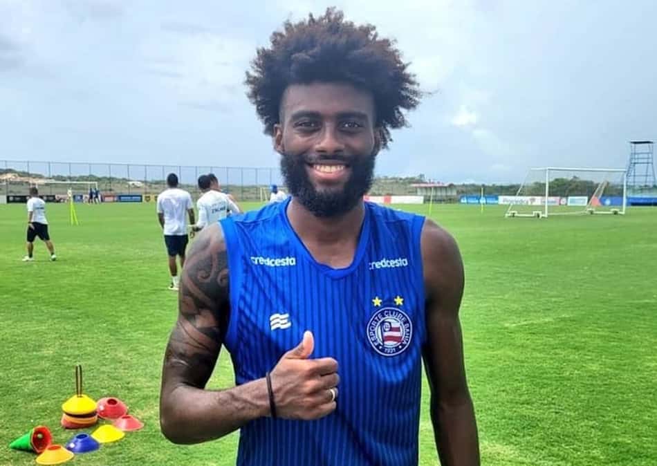 Recém-contratado, Luiz Henrique frisa paixão do pai pelo Bahia