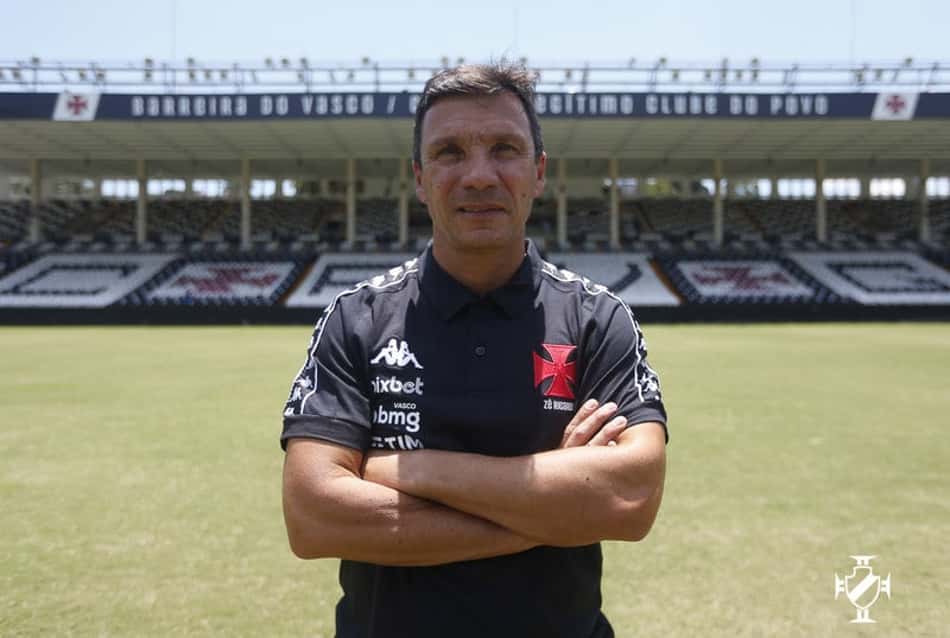 Em 3ª oferta do Japão, falta de confiança em permanência no Vasco com 777 pesou para Zé Ricardo