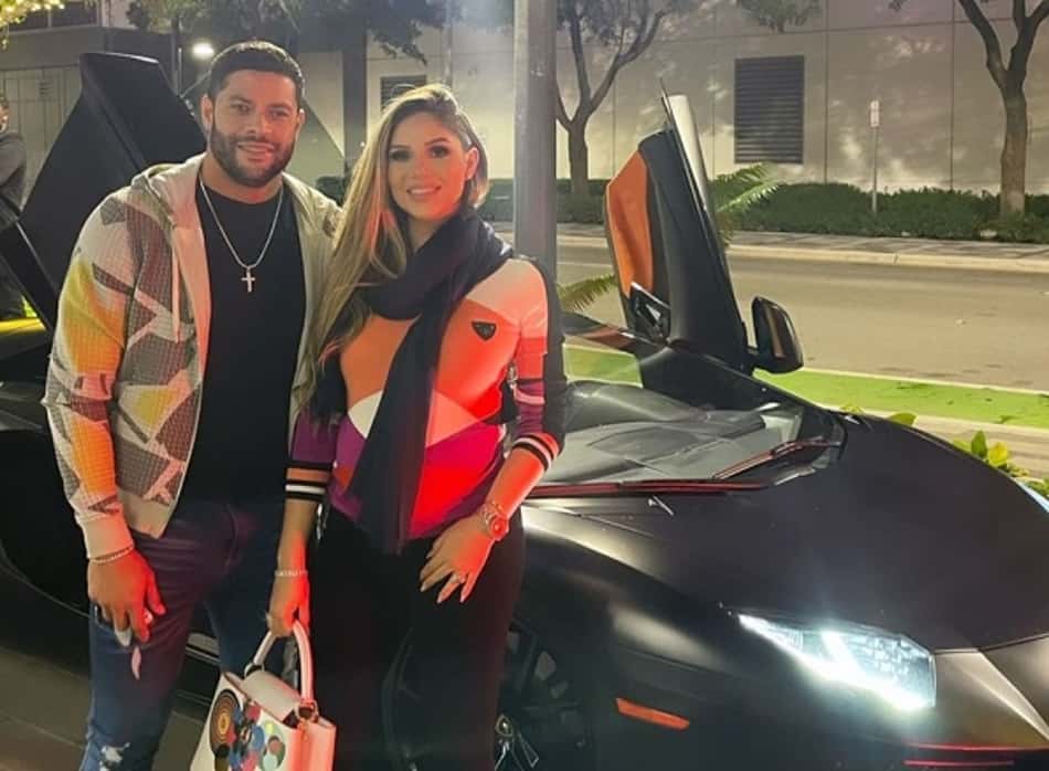 União Marvel e DC? Hulk aluga 'carro do Batman' para 'dar um rolê' com a esposa em Miami