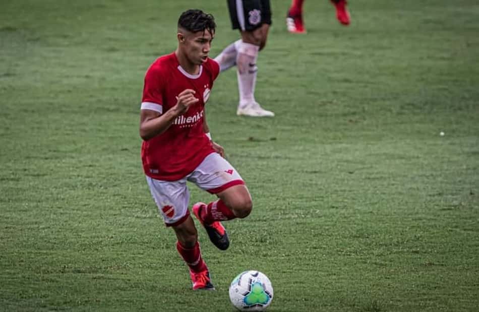 Exaltando visibilidade, Gustavinho fala sobre disputa da Copa SP