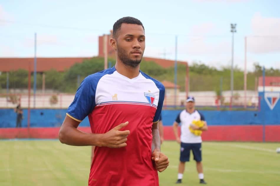 Mais um reforço! Sport fica próximo de anunciar Gustavo Coutinho