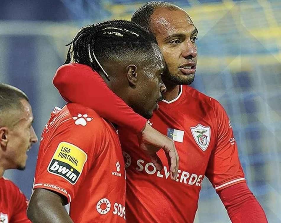 Titular no Santa Clara, Mansur espera evolução da equipe na temporada