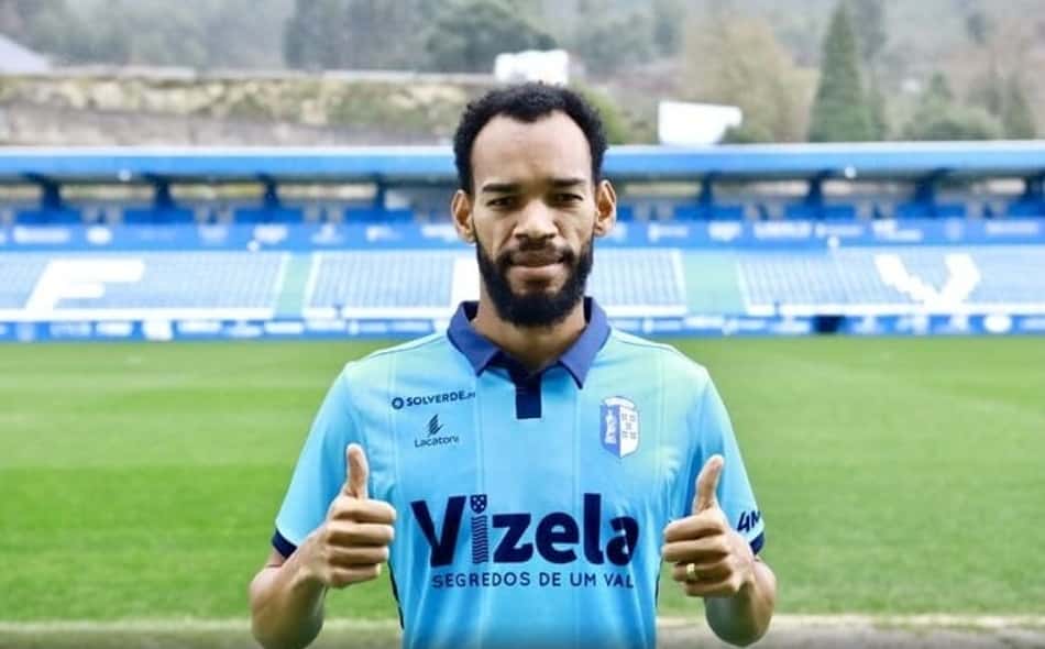 Anderson comemora acerto com o Vizela e comenta sobre 'oportunidade única' de jogar na Europa