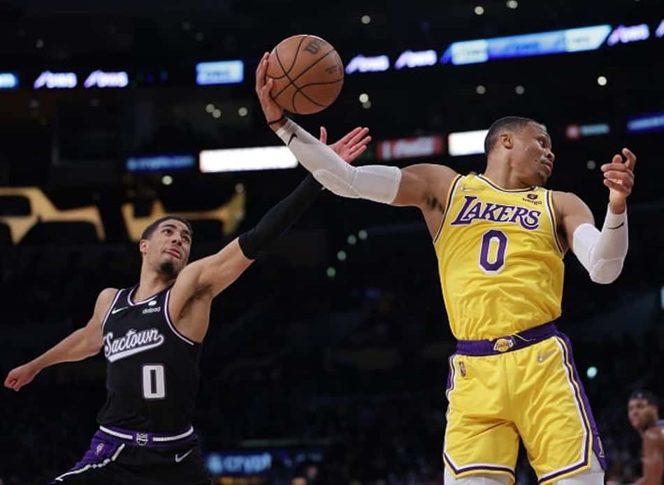 Magic Johnson defende Westbrook de "humilhação" no Lakers