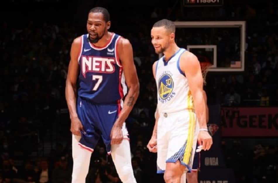 Curry e Durant lideram votação para o All Star Game