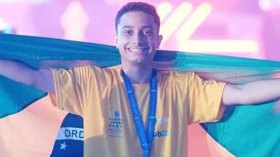 'Representar o Brasil foi um sonho realizado', conta João Victor, campeão mundial de eFootball PES