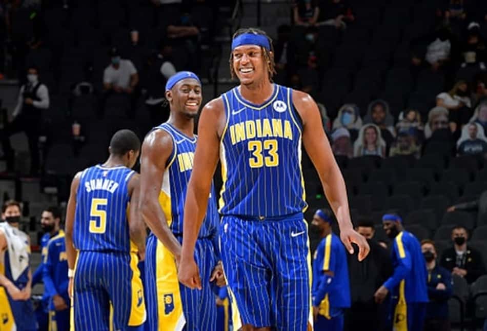 Myles Turner mostra como é um dia de jogador da NBA