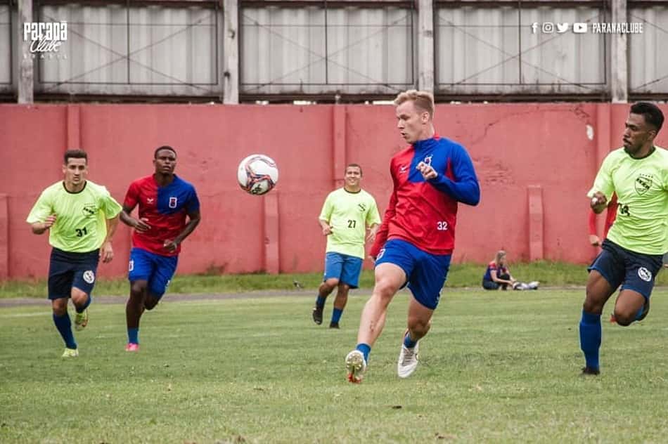 Léo Pettenon ressalta preparação do Paraná e projeta estreia no estadual
