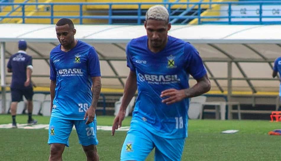 Kevin quer se destacar no Santo André pela polivalência: 'Vou dar o meu melhor para ajudar a equipe'