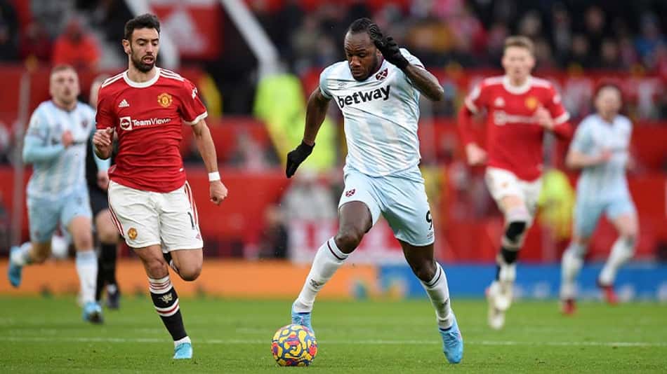 Após zagueiro do West Ham ser punido por agressões contra gatos, companheiro questiona: 'O que ele fez é pior do que racismo?'