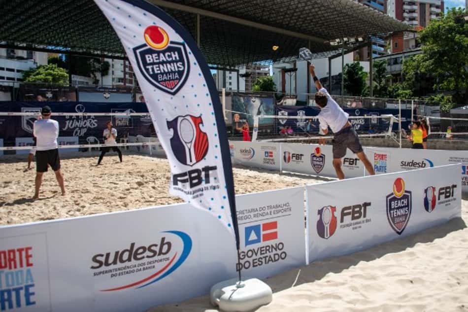 Semifinalistas definidos no profissional no Circuito Baiano de Beach Tennis