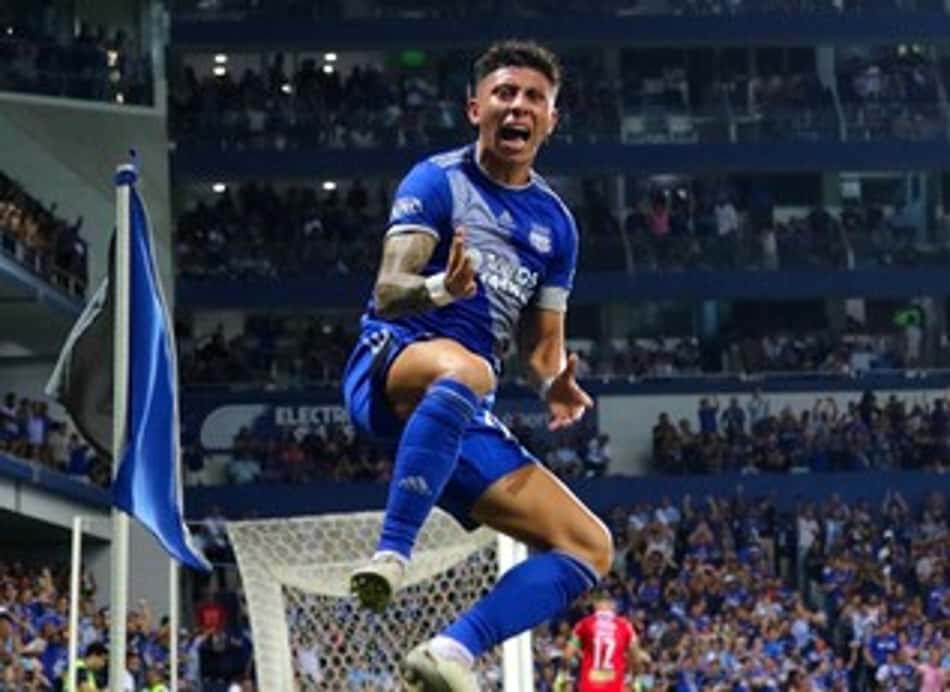 Joao Rojas está próximo de definir seu destino
