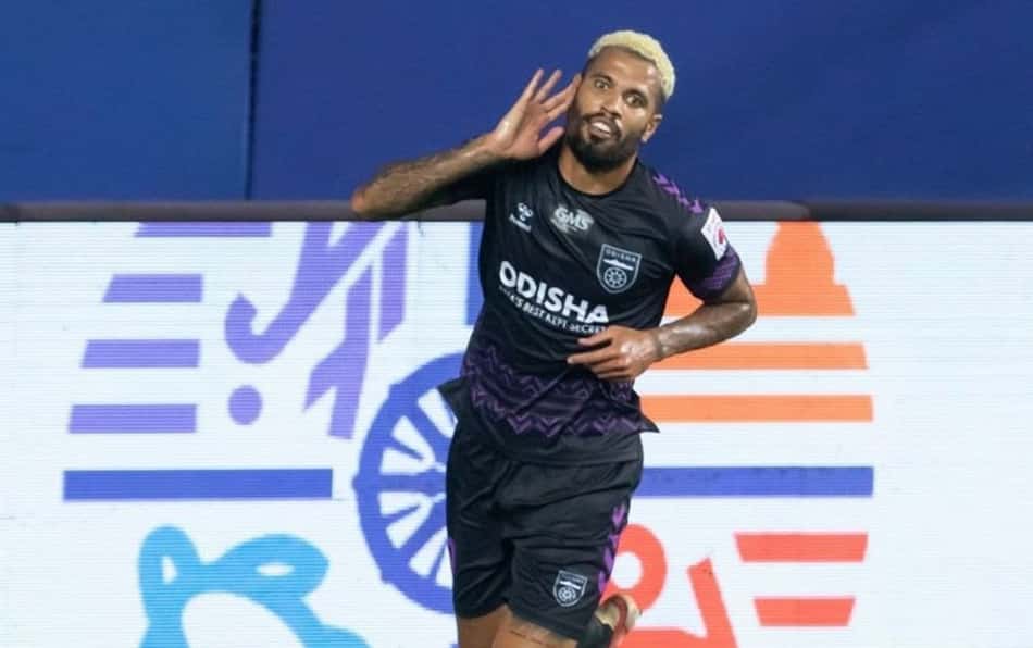 Artilheiro e campeão na Europa, Jonathas de Jesus valoriza bom momento no futebol asiático