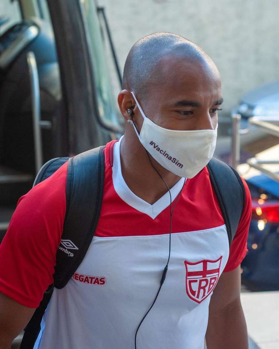 Reginaldo Lopes foca em evolução no CRB ao longo de 2022