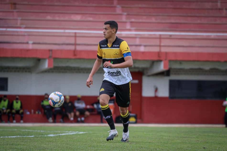 Zagueiro do Criciúma, Gustavo Brandão interessa ao Ceará
